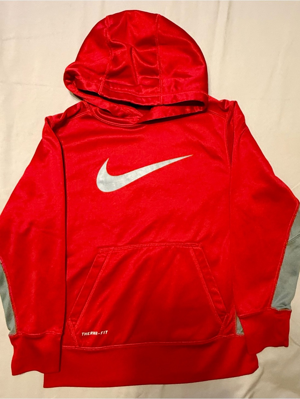 Nike Red Therma-FIT Kids' Hoodie - Size Small